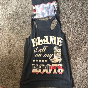 NWOT Garth Brooks Racerback Tank-tops 💙